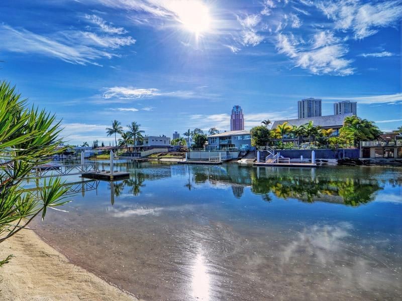 Paradise Waters QLD 4217