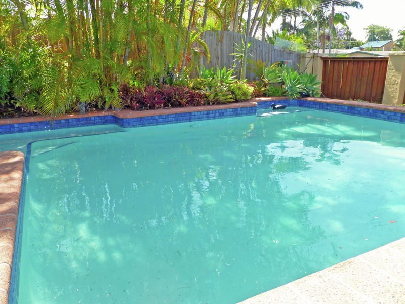 Benowa QLD 4217