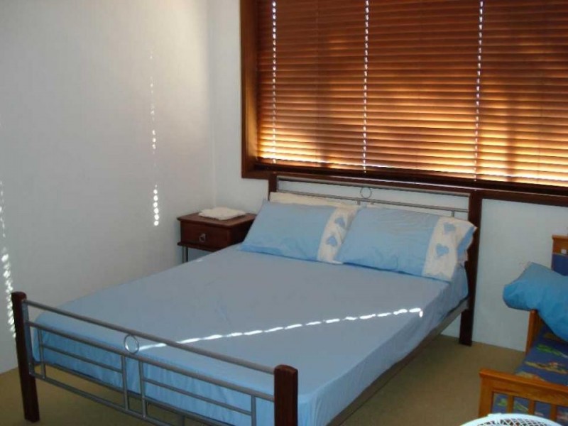 Labrador QLD 4215