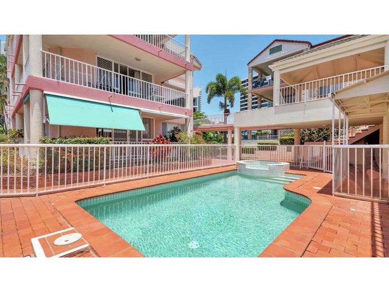 9/49 BAUER STREET, “BERNINI LODGE”, Southport QLD 4215