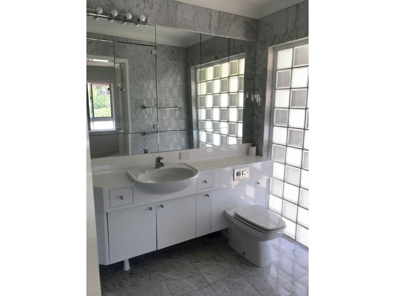 9/49 BAUER STREET, “BERNINI LODGE”, Southport QLD 4215