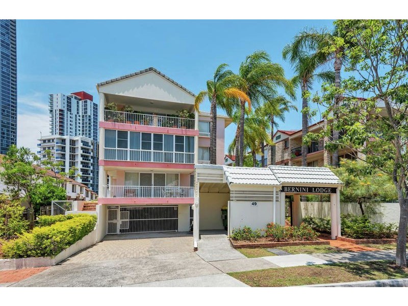 9/49 BAUER STREET, “BERNINI LODGE”, Southport QLD 4215