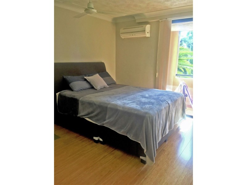 20/24 SLATYER AVENUE, Bundall QLD 4217