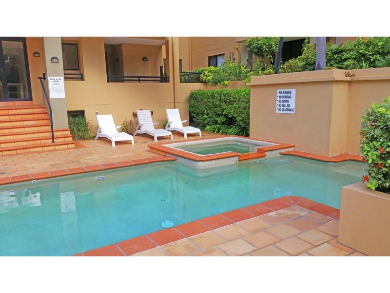 20/24 SLATYER AVENUE, Bundall QLD 4217