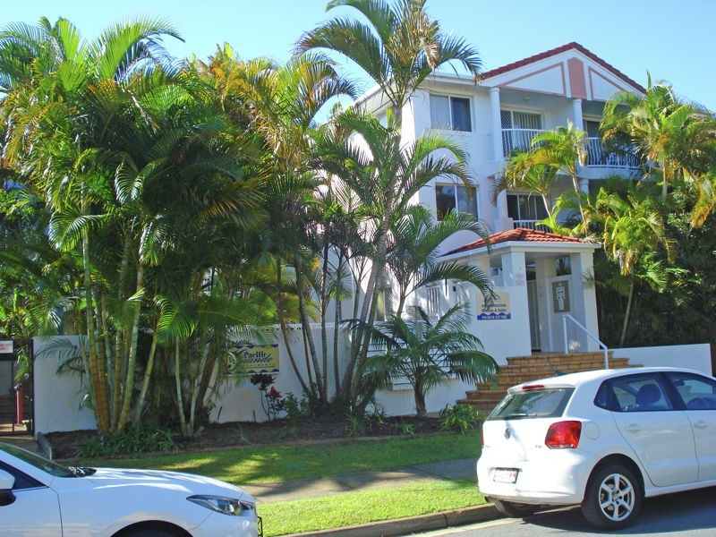 Chevron Island QLD 4217