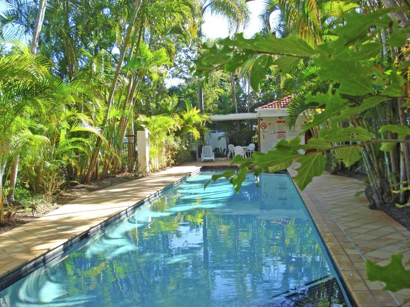 Chevron Island QLD 4217