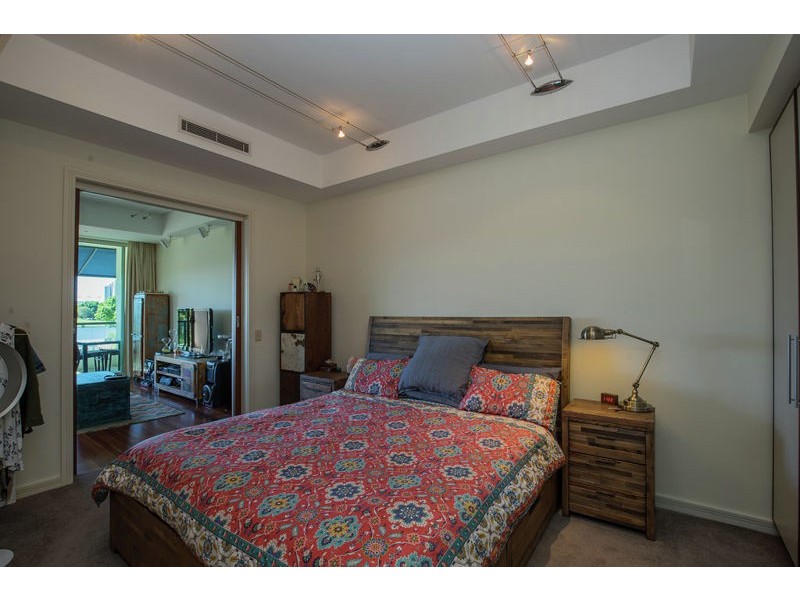 16-600 GLADES DRIVE, Robina QLD 4226