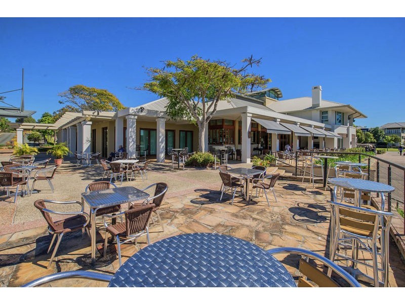 16-600 GLADES DRIVE, Robina QLD 4226
