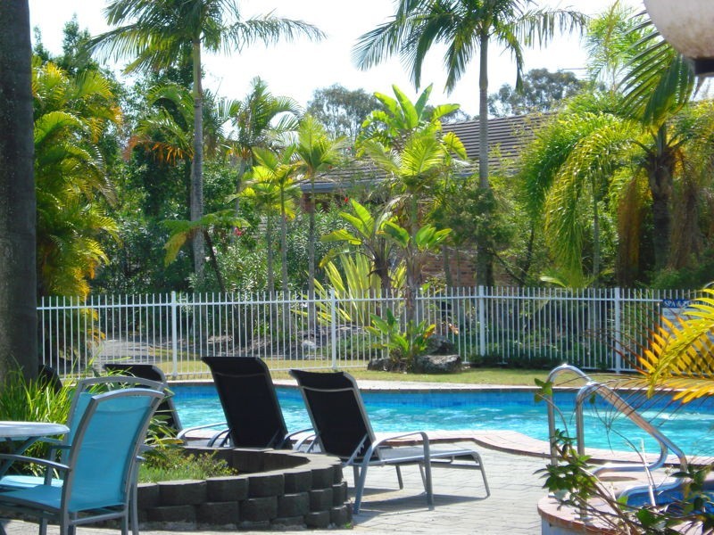 40/33 EDMUND RICE DRIVE” SUMMER FIELDS”, Southport QLD 4215