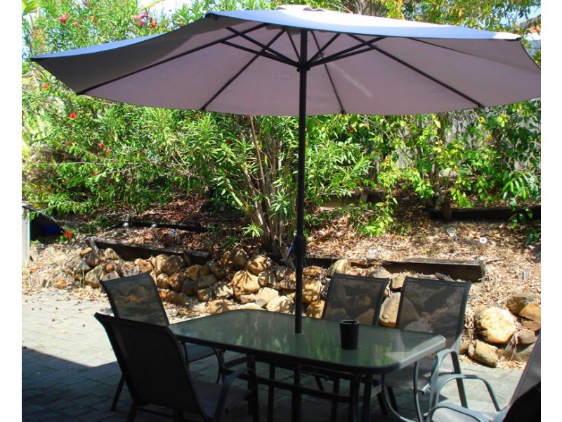 40/33 EDMUND RICE DRIVE” SUMMER FIELDS”, Southport QLD 4215