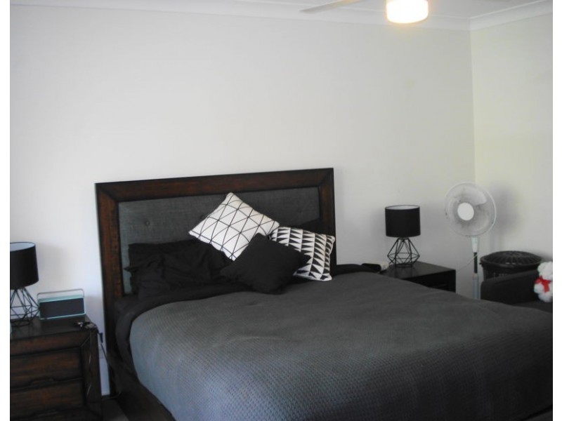 40/33 EDMUND RICE DRIVE” SUMMER FIELDS”, Southport QLD 4215