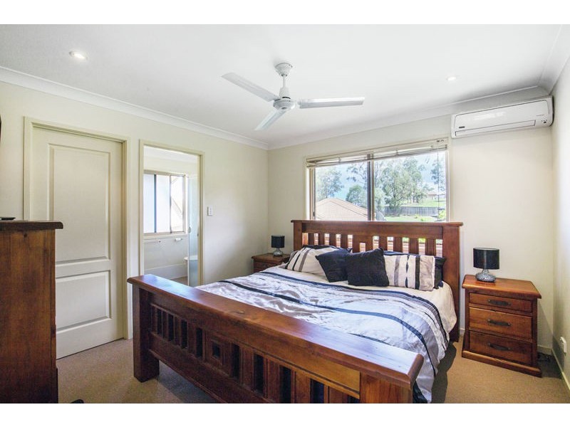 2 / 10 Amaray Drive, Upper Coomera QLD 4209