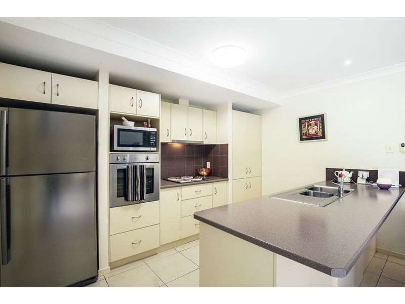 1 / 10 Amaray Drive, Upper Coomera QLD 4209