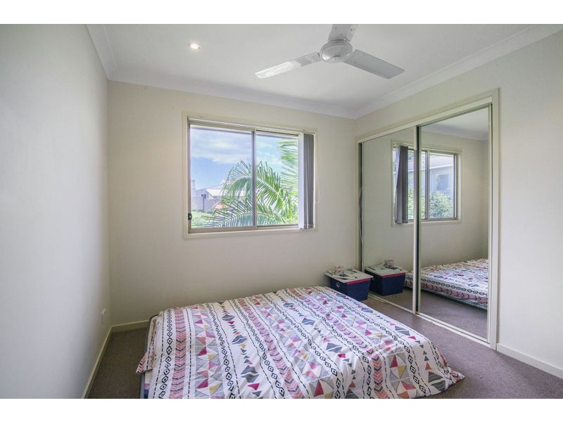 1 / 10 Amaray Drive, Upper Coomera QLD 4209
