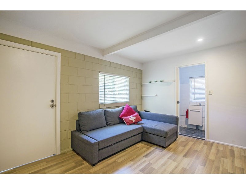 15 Patonga Street, Ashmore QLD 4214
