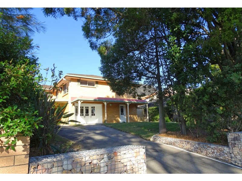 11 HORIZON AVENUE, Ashmore QLD 4214