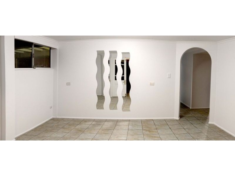 11 HORIZON AVENUE, Ashmore QLD 4214