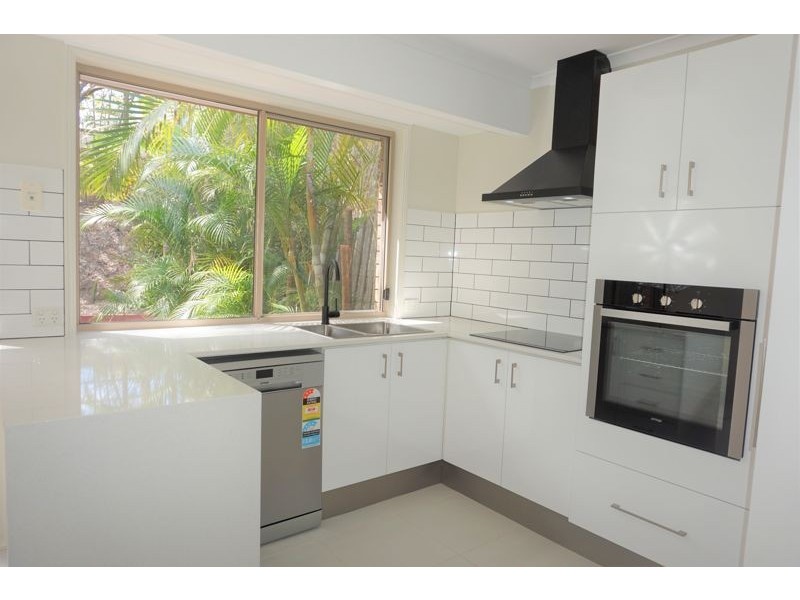 11/1 Golden Palms Court Ashmore “Robin Court”, Ashmore QLD 4214