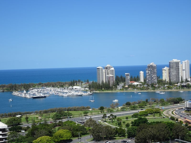 2504 ‘VICTORIA TOWERS’ 34 SCARBOROUGH STREET, Southport QLD 4215