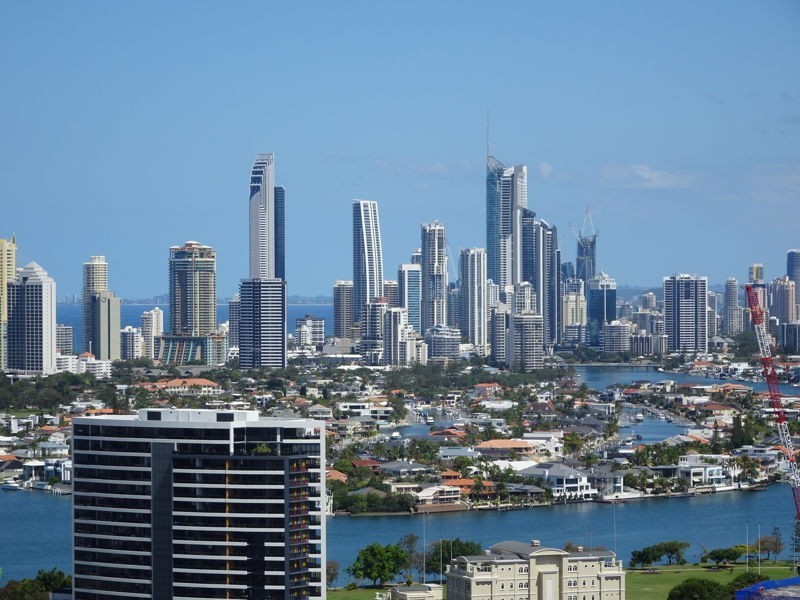 2504 ‘VICTORIA TOWERS’ 34 SCARBOROUGH STREET, Southport QLD 4215