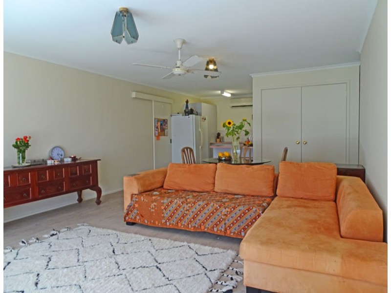 1/58 Corunna Crescent, Ashmore QLD 4214