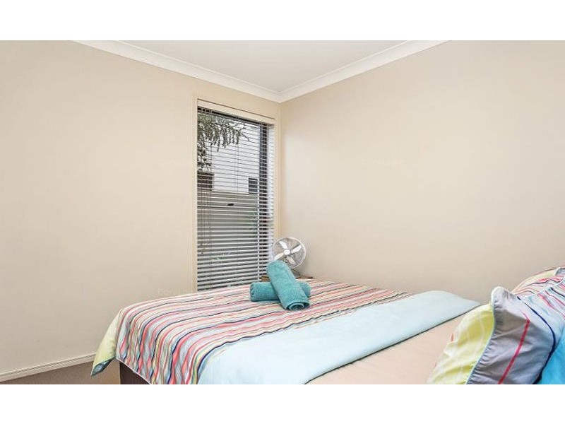 2049/1 THE VISTAS DRIVE, Carrara QLD 4211