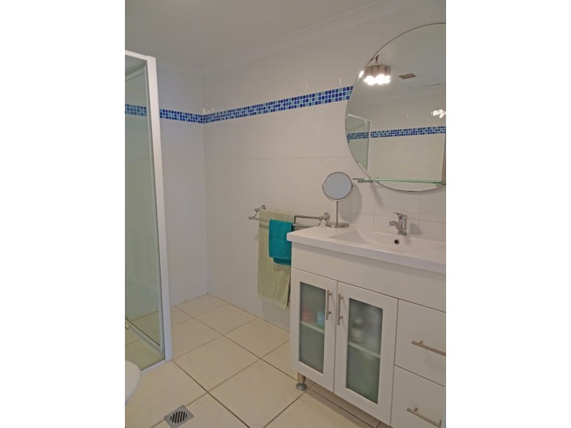 38J/5 CLIFFORD STREET “PENINSULA”, Surfers Paradise QLD 4217