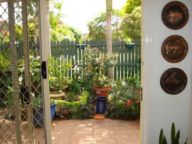 Benowa QLD 4217