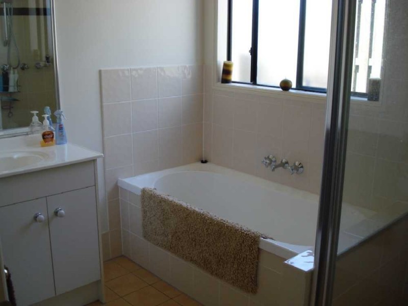 Arundel QLD 4214