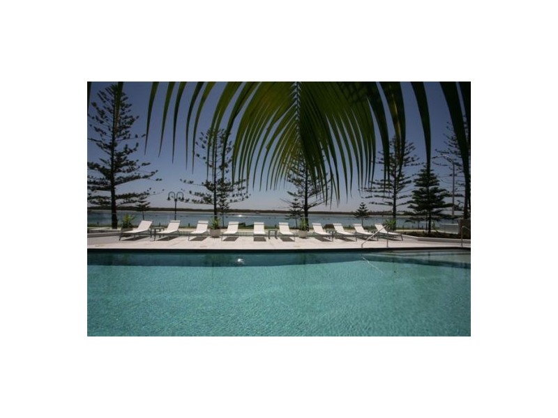 Biggera Waters QLD 4216