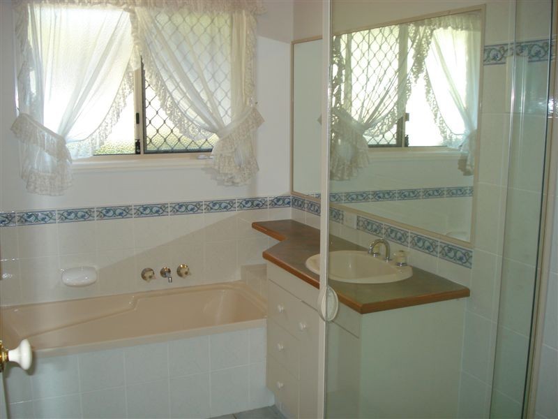 Benowa QLD 4217