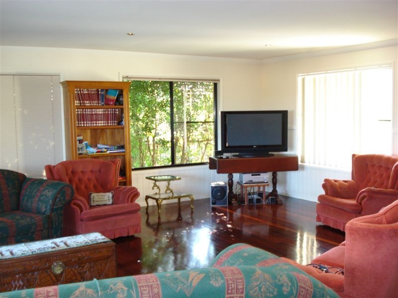 Ashmore QLD 4214