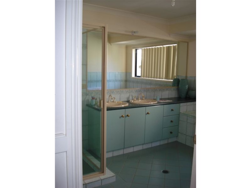 Ashmore QLD 4214