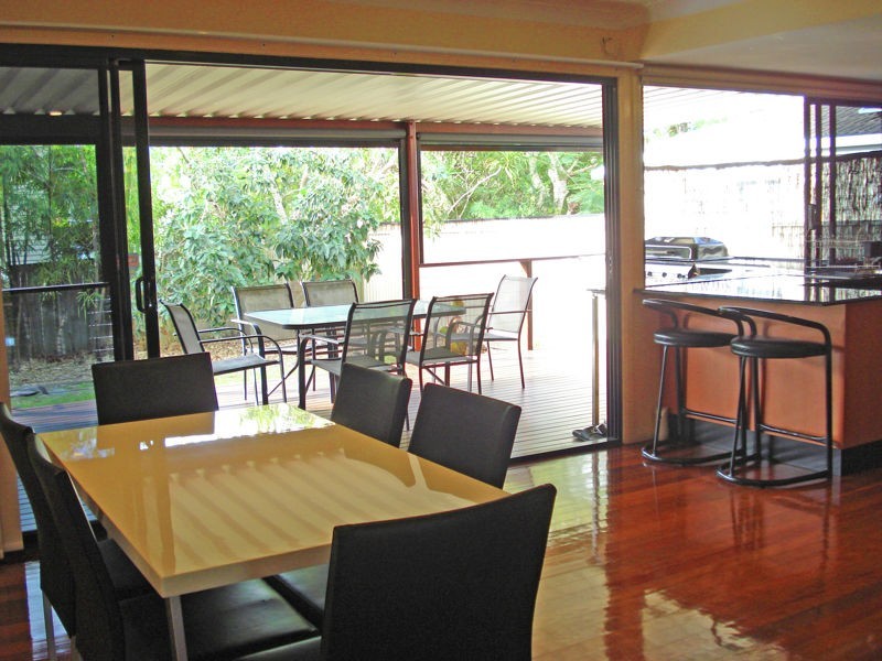 73 Stevens Street, Southport QLD 4215