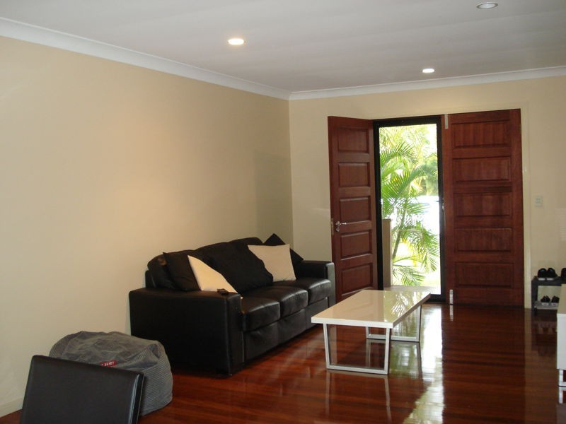 73 Stevens Street, Southport QLD 4215