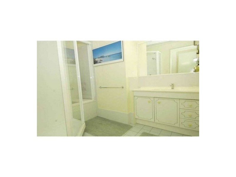 Carrara QLD 4211