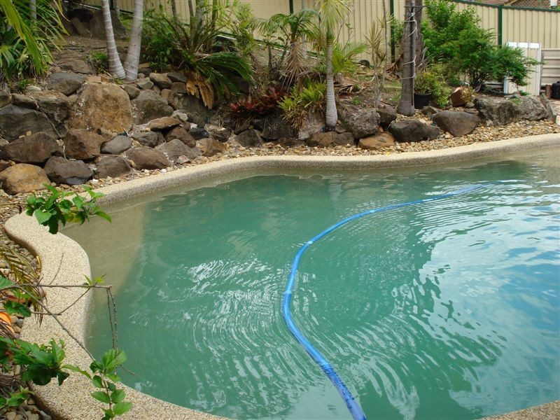 Highland Park QLD 4211