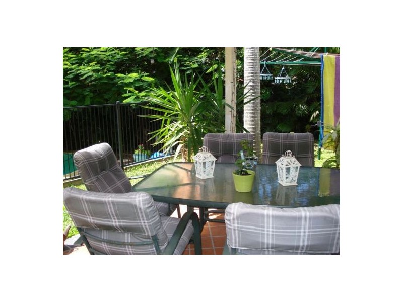 67 Currumburra Road, Ashmore QLD 4214