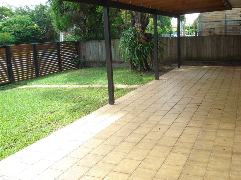 Labrador QLD 4215
