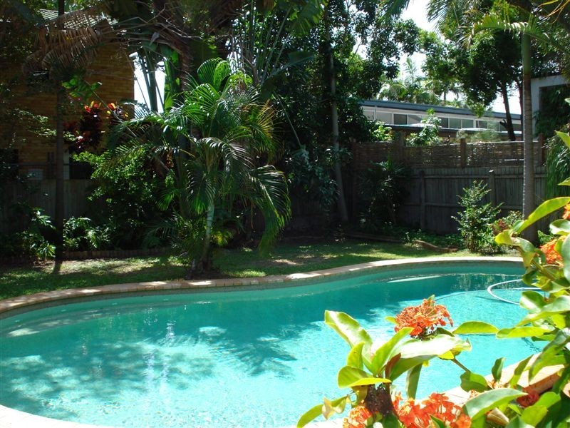 Labrador QLD 4215