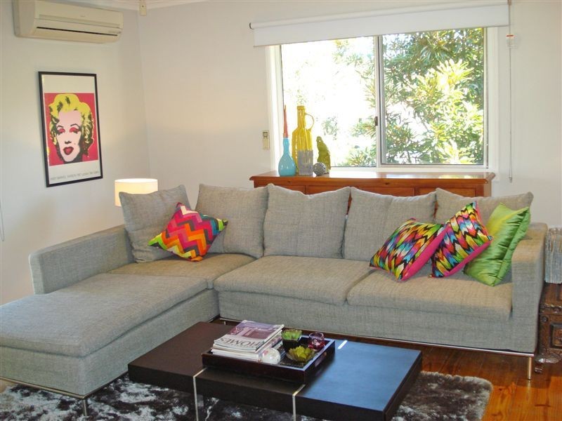 12 Geoff Wolter Drive West, Molendinar QLD 4214
