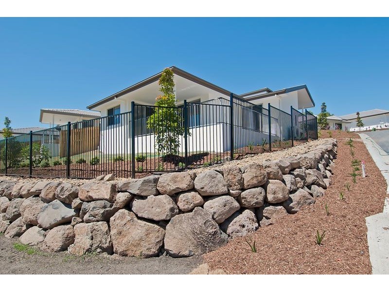 Pacific Pines QLD 4211