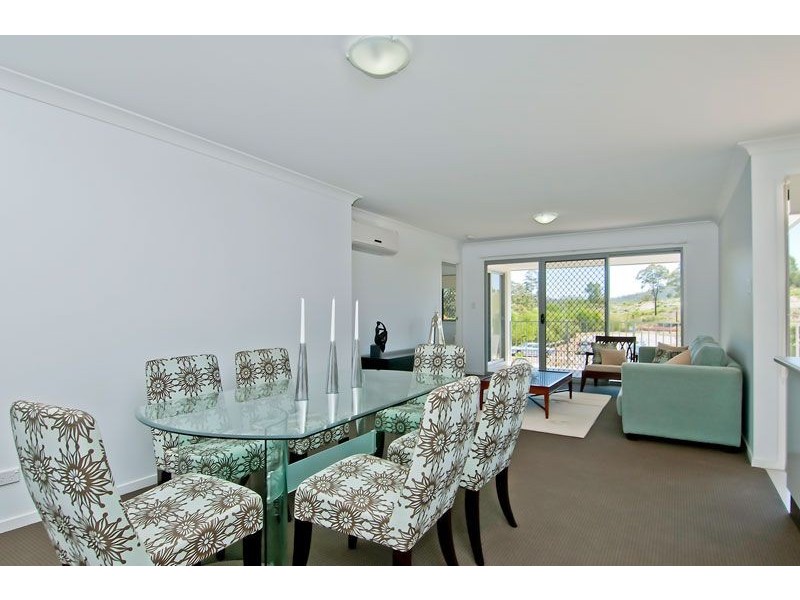 Pacific Pines QLD 4211