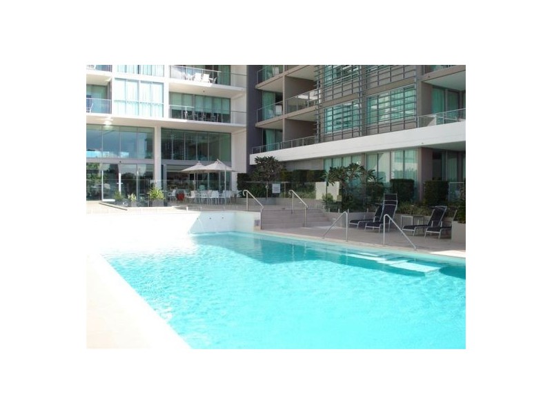 Broadbeach Waters QLD 4218