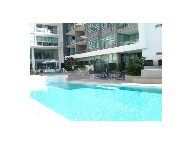 Broadbeach Waters QLD 4218