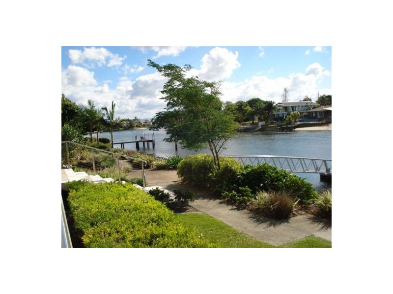 Broadbeach Waters QLD 4218