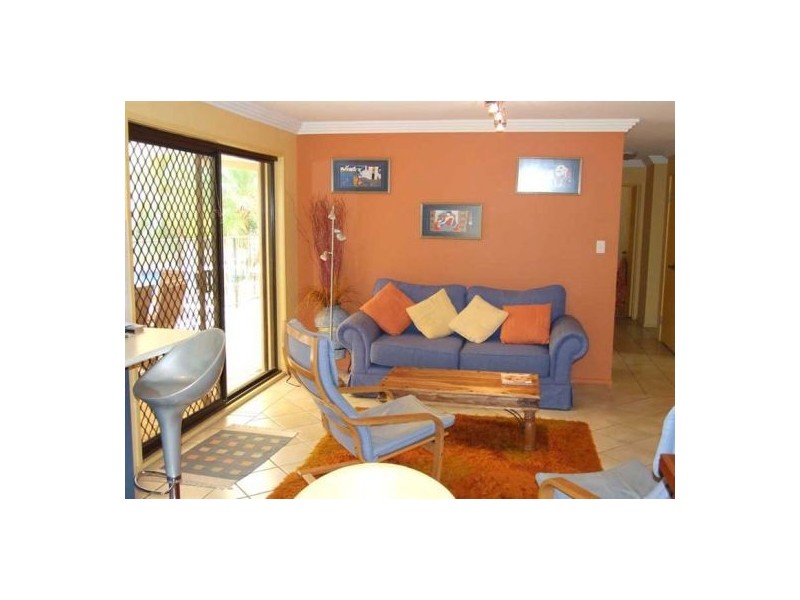 42  Ainsley Avenue, Ashmore QLD 4214