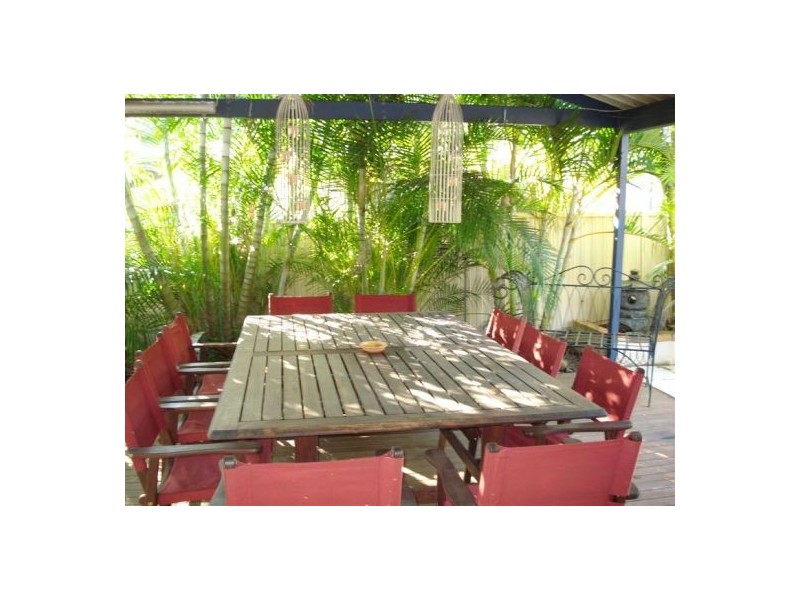 23 Tee Trees Boulevard, Arundel QLD 4214