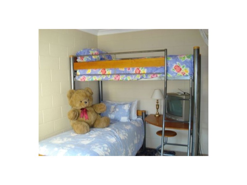 23 Tee Trees Boulevard, Arundel QLD 4214