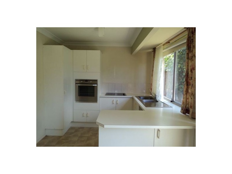 1/20 Golden Palms Court, Ashmore QLD 4214